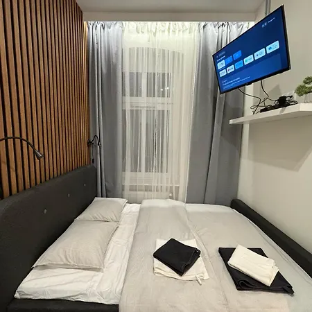 Wyjatkowe W Centrum Апартаменты *