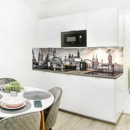 Apartment Wyjatkowe W Centrum